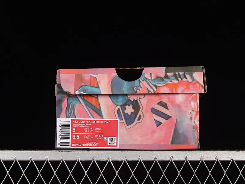 All Categories Nk SB Dunk Series Nk SB Dunk Low Low-top sneakers Otomo Katsuhiro x Nk SB Dunk Low "Steamboy OST" Otomo Katsuhiro co-branded SB low-top sports and leisure sneakers DZ2794-888
